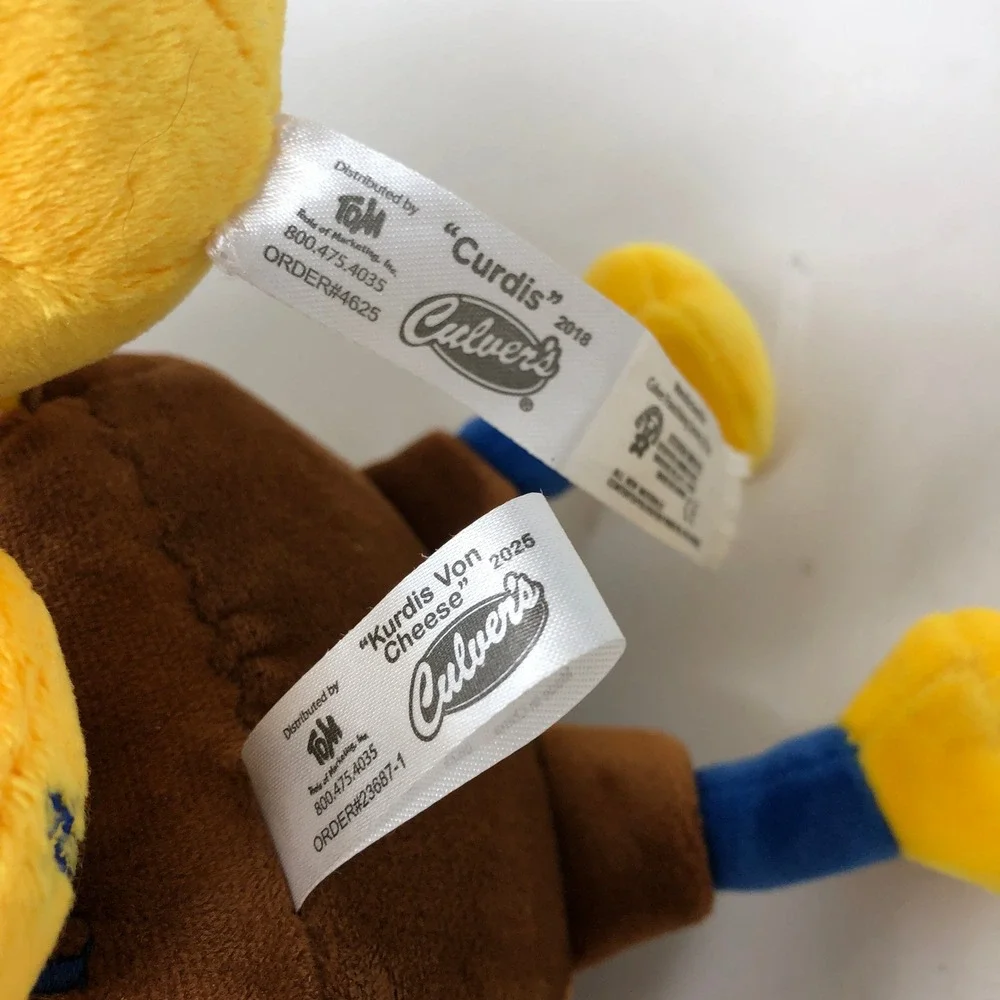 Culver's Plush Set Curdis & Kurdis Von Cheese Yellow Blue Glasses Oktoberfest